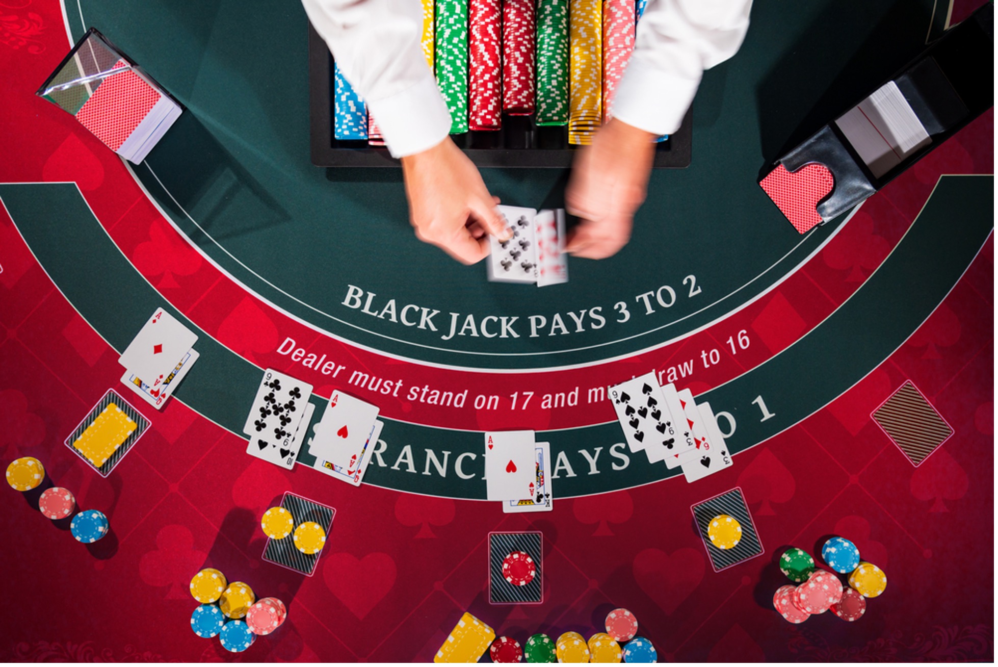 オンラインブラックジャックの初心者向け簡単ガイド